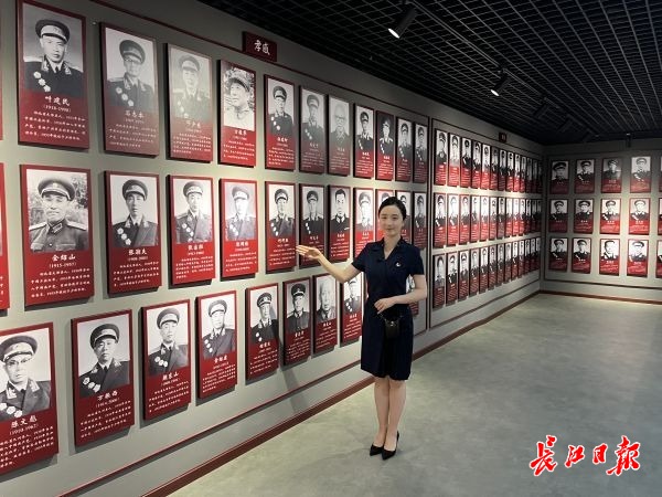 超珍品 中國清朝 宣統 庚戌冬月造 大臣鉄命校閲陸軍紀念 雙昇尤賞牌 A3375 正在展出！235名湖北籍将帅珍贵档案文献公开- 武汉市人民政府门户网站
